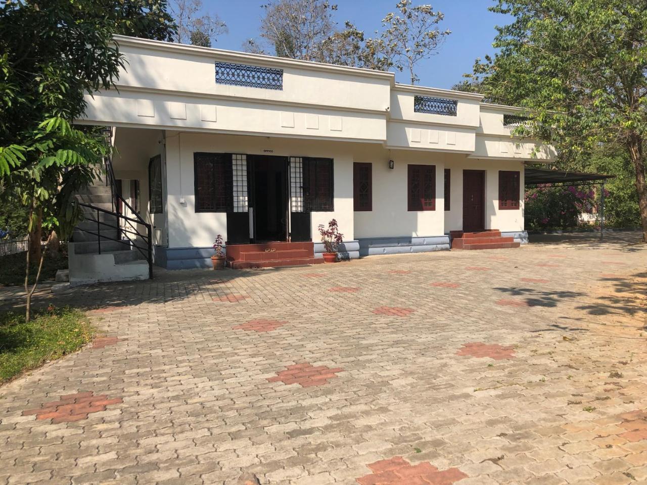 Ayuryogashram Heritage Thrissur Extérieur photo